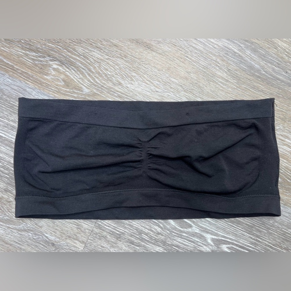 Set of 2 - No Boundaries Bandeau Bras (Black & Nude (Tan)